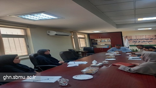 با حضور دکتر عباس افشار مدیر شبکه بهداشت قرچک جلسه جمع بندی شاخص های مدیریت اطلاعات سلامت(HIM) مرکز خدمات جامع سلامت محدث  